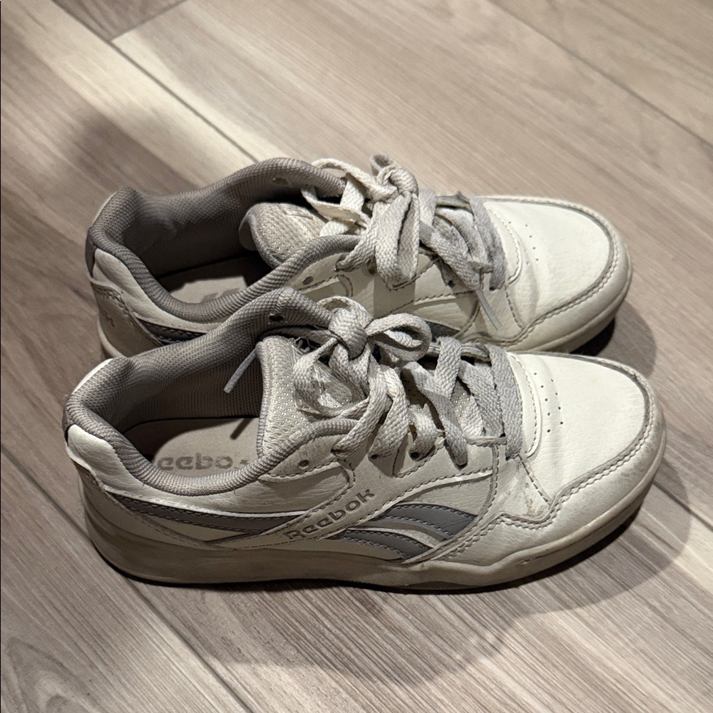 Reebok Off-White and Light Gray Sneakers